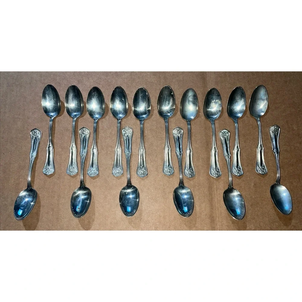 16 WM A Rogers Oneida Silver Nickel Ornate Spoons Ring Making‎ Crafting 5-7/8